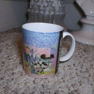 3/$18 Vintage Walt Disney World Characters "Grandpa" Mug Stamped Thailand
